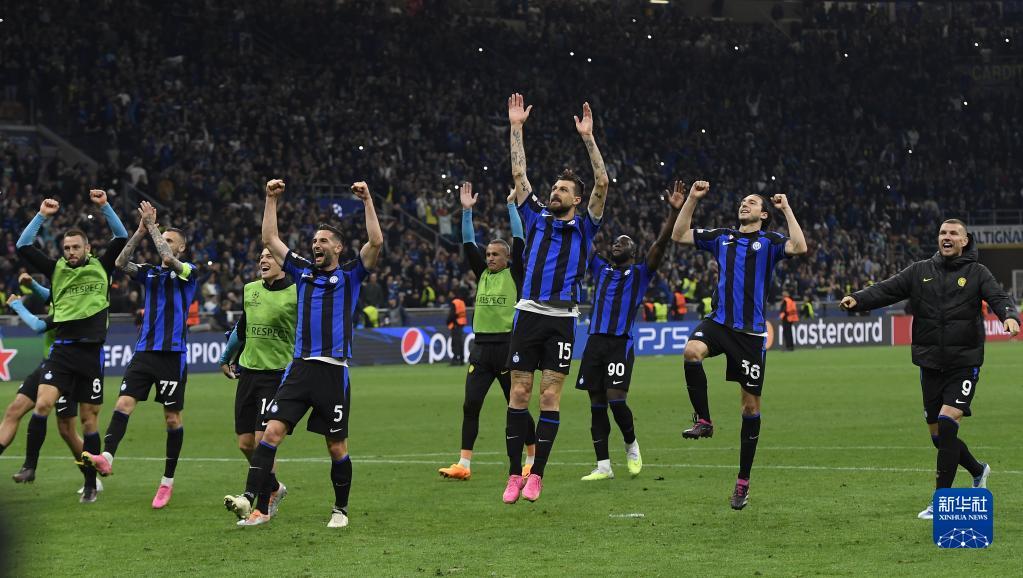 萨巴蒂尼：我曾经买来一些醉汉，但他们踢出了精彩的足球