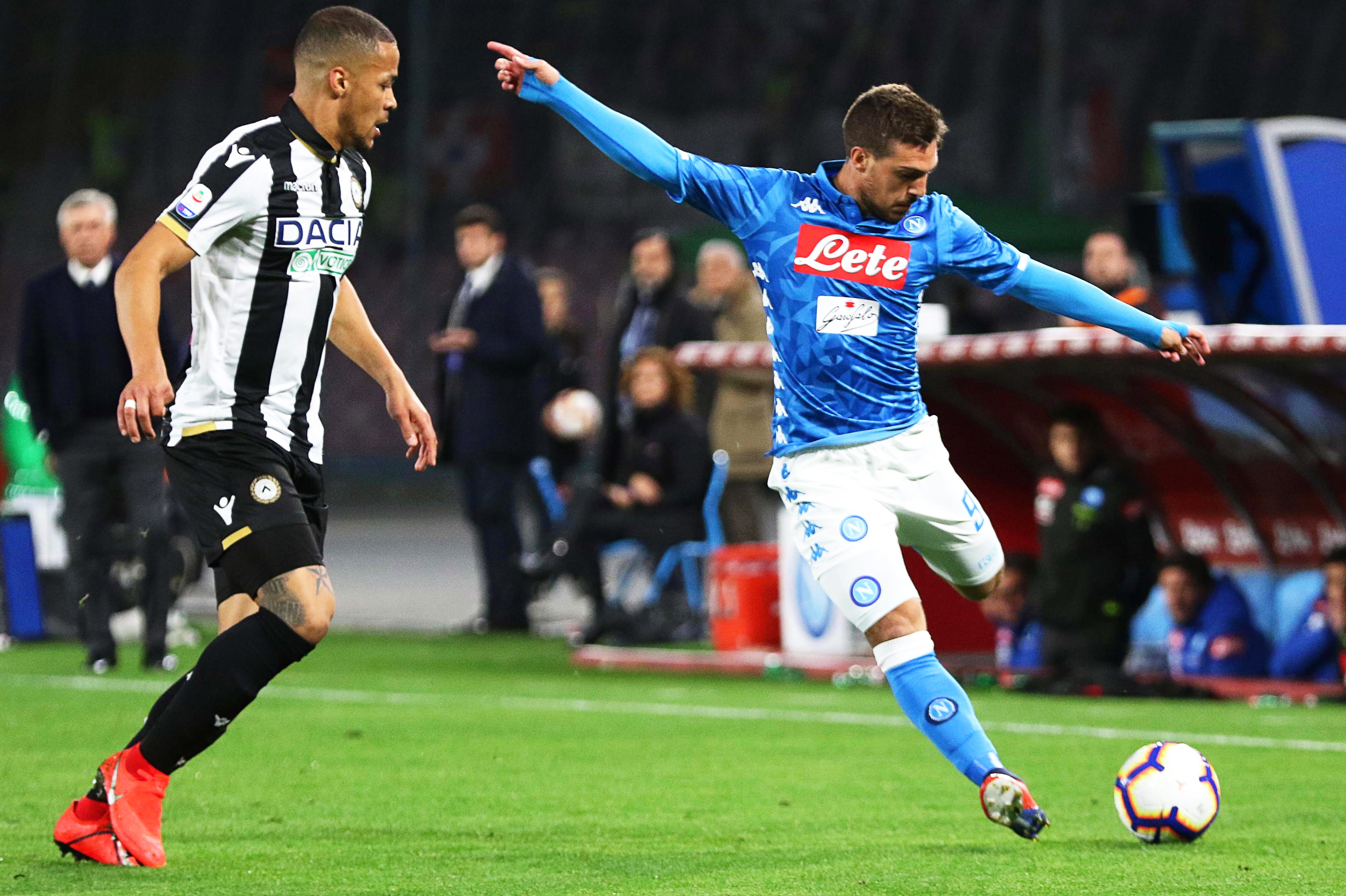 队报：登贝莱预计11月底复出，巴黎正在权衡他能否出战热刺