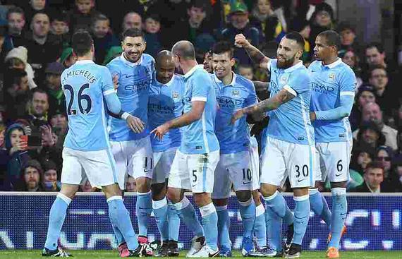 比朔夫：祝贺卡尔完成德青队首秀，他每次拿球观众都惊叹不已