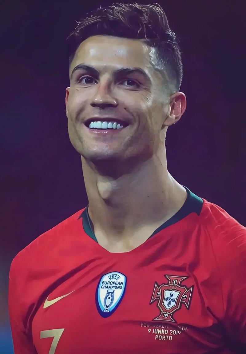 篮球勇士明星球员连续三场20+得分